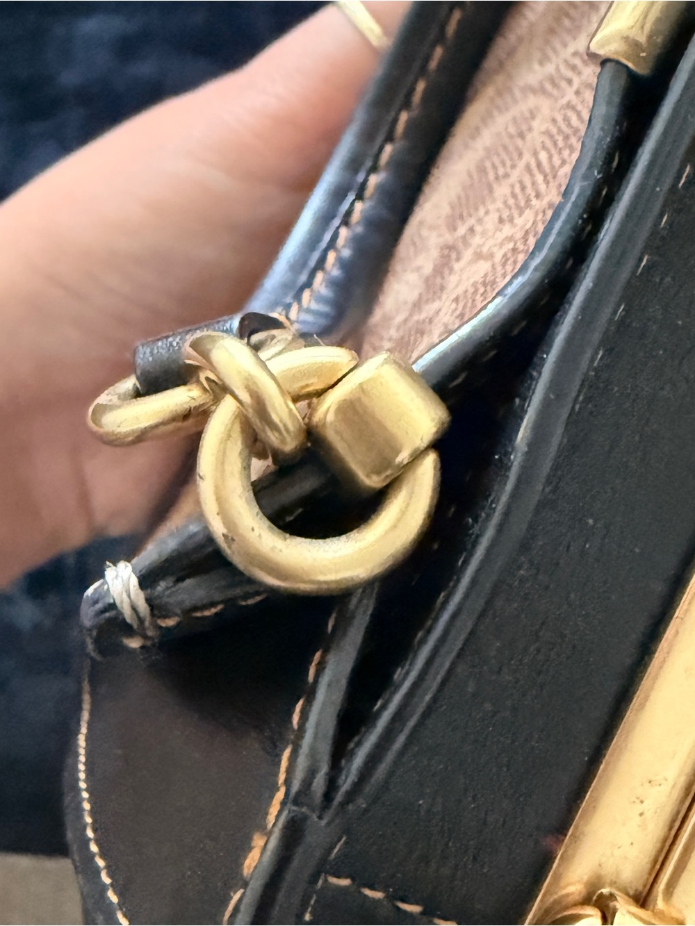 Coach Kisslock Signature C Dreamer 21 - Picture 14 of 16
